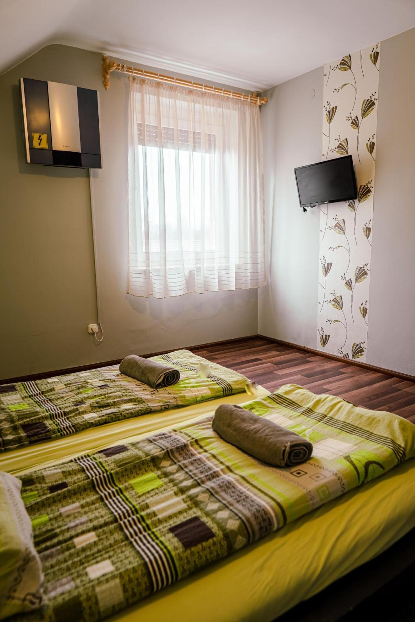 Aranyhid Vendeghaz Otel Makó Dış mekan fotoğraf